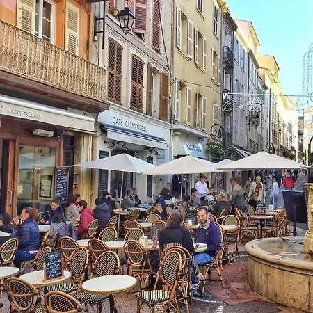 Port Vauban F3 Refait à Neuf